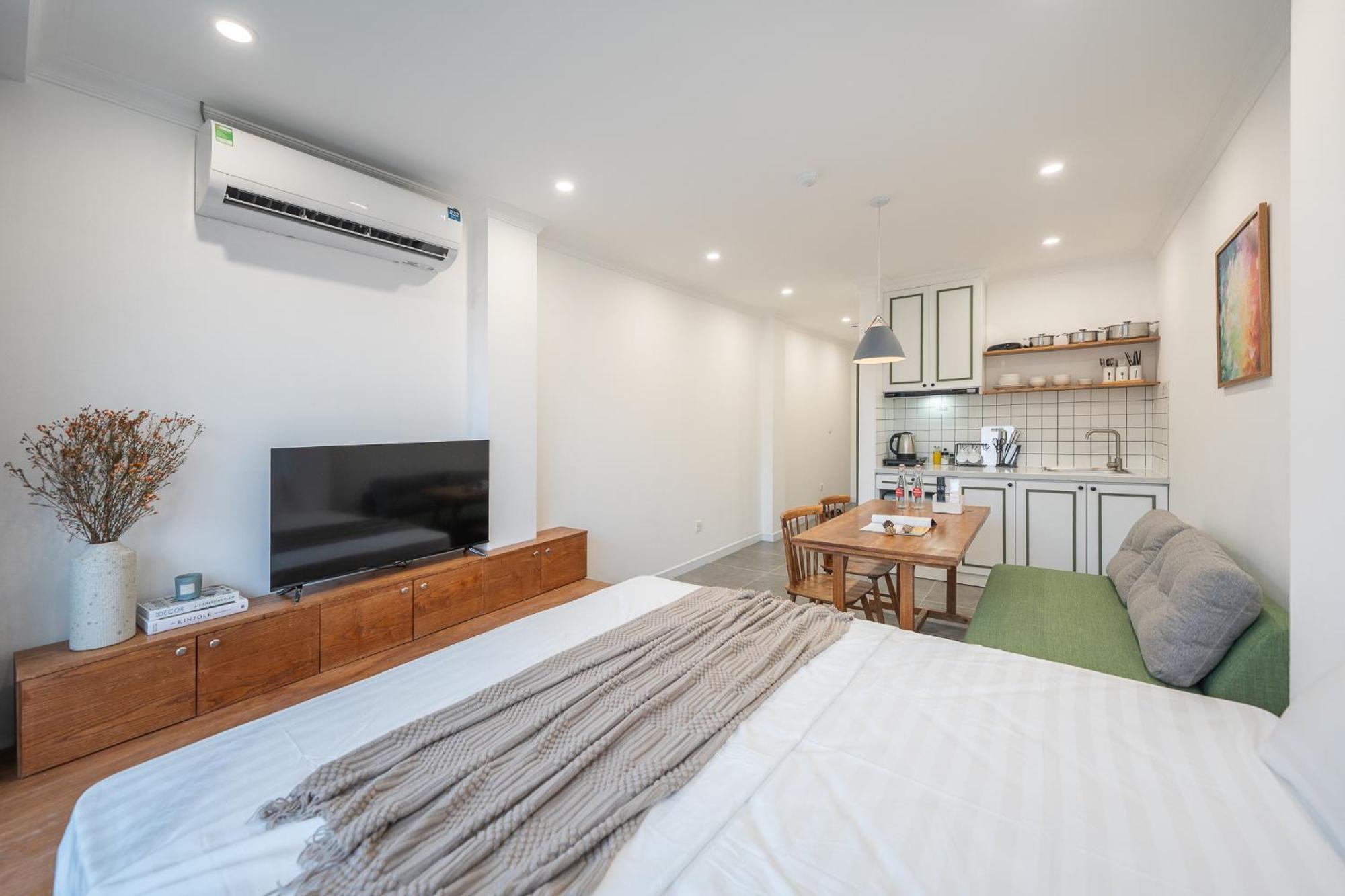 Location/Big Group/Private Villa With Pool And Kitchen Hanoi Eksteriør bilde