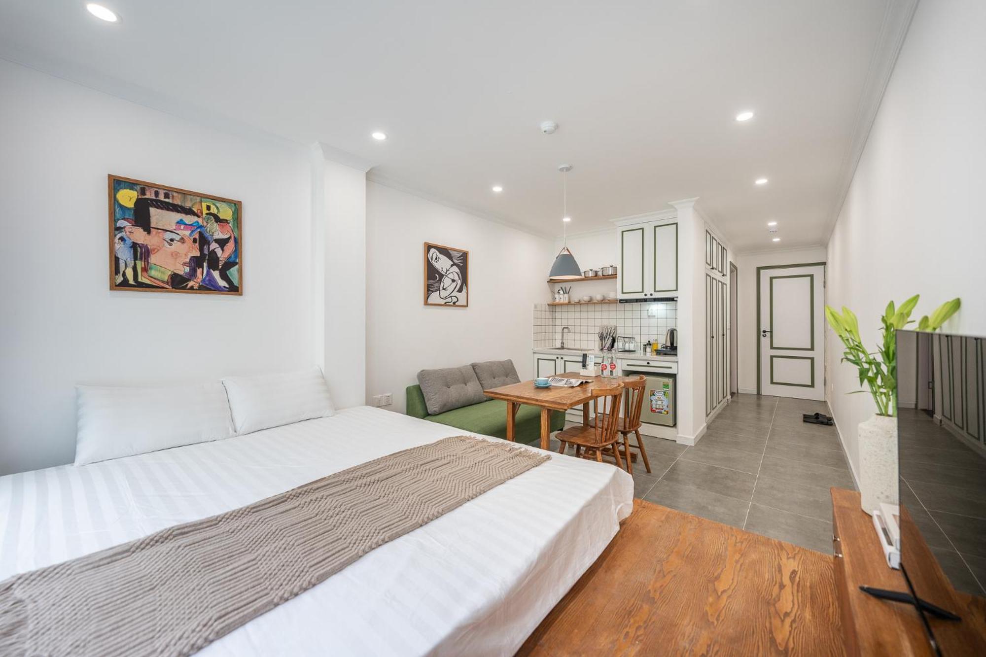 Location/Big Group/Private Villa With Pool And Kitchen Hanoi Eksteriør bilde