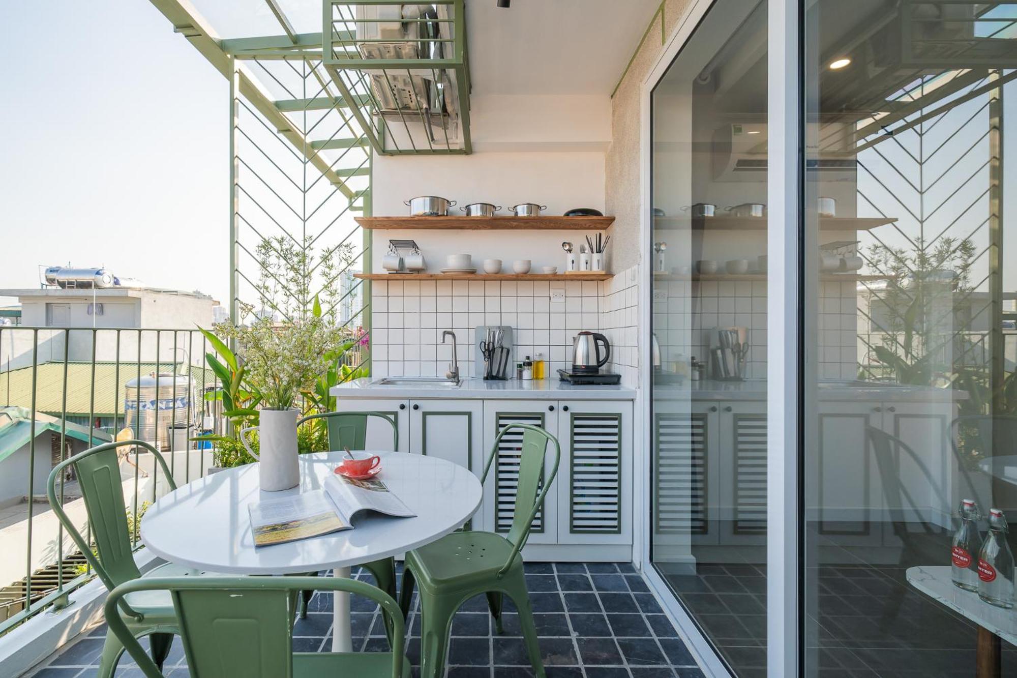Location/Big Group/Private Villa With Pool And Kitchen Hanoi Eksteriør bilde