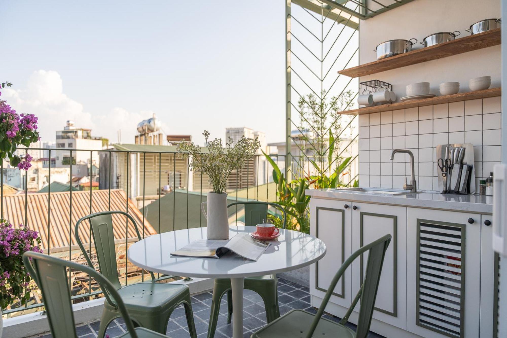 Location/Big Group/Private Villa With Pool And Kitchen Hanoi Eksteriør bilde