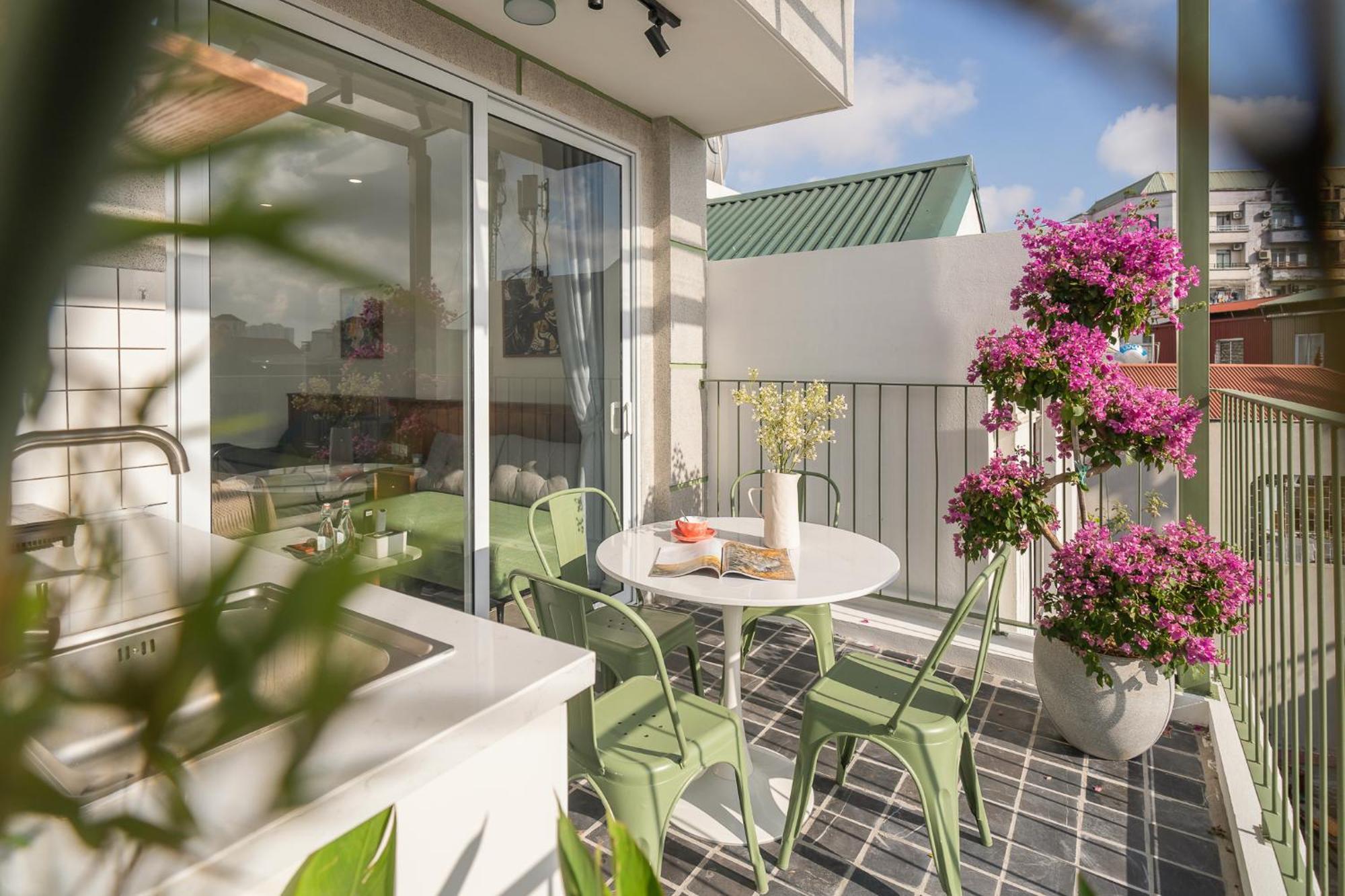 Location/Big Group/Private Villa With Pool And Kitchen Hanoi Eksteriør bilde