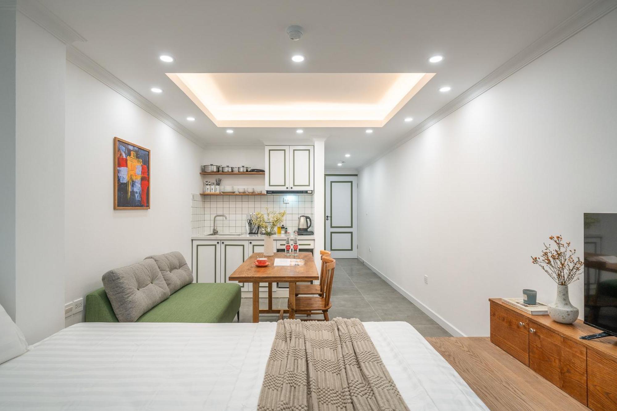 Location/Big Group/Private Villa With Pool And Kitchen Hanoi Eksteriør bilde