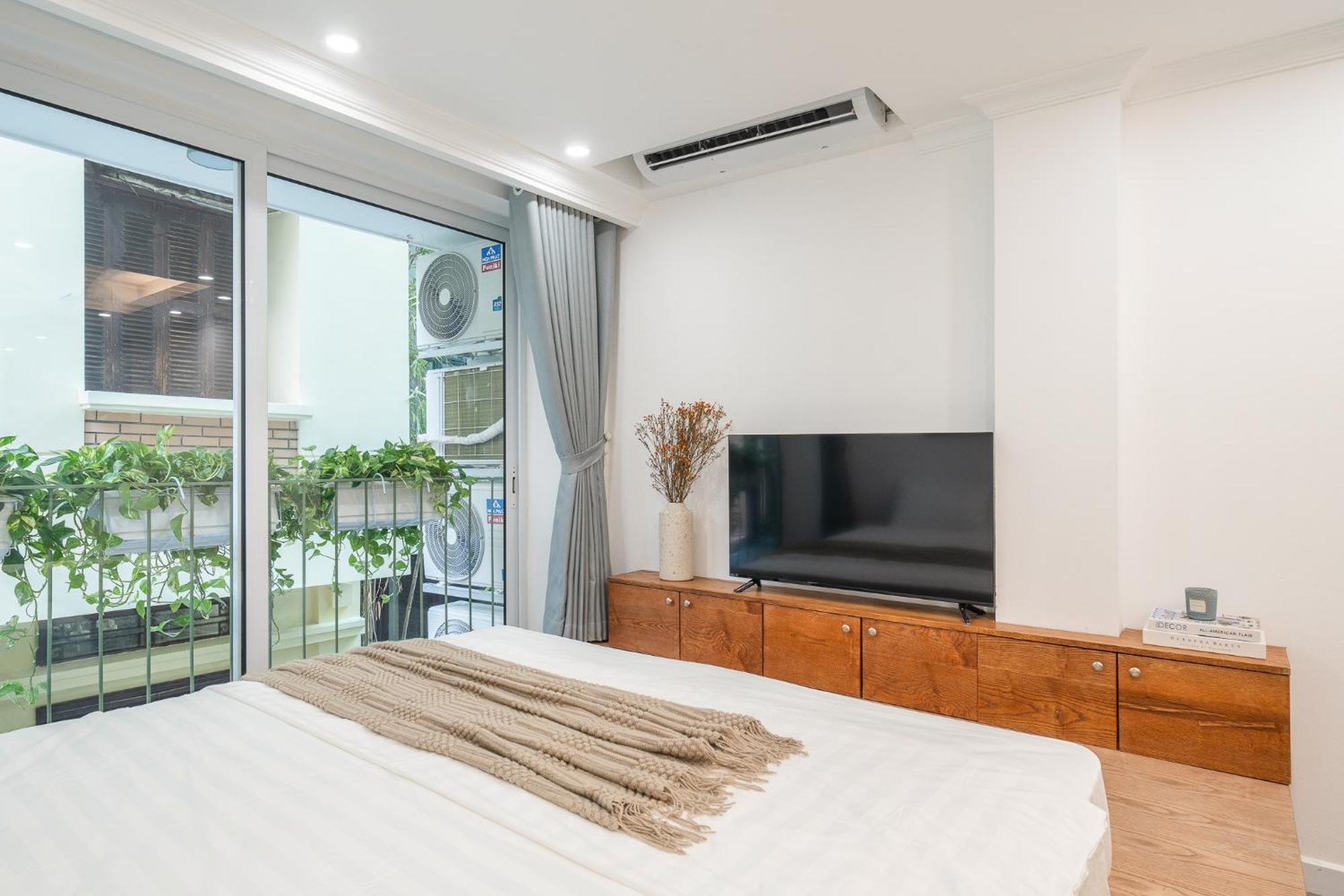 Location/Big Group/Private Villa With Pool And Kitchen Hanoi Eksteriør bilde